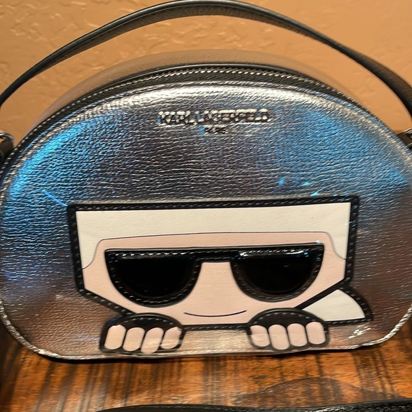 NWT Karl Lagerfeld Silver & Black Satchel/ Crossbody Bag MSRP $198 - Picture 3 of 7